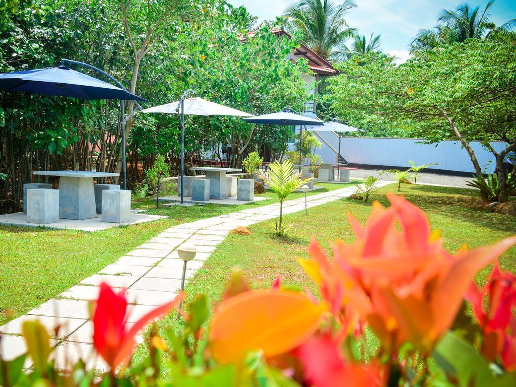 Mass Eco Cabana Yoga & Spa - Unawatuna Buitenkant foto