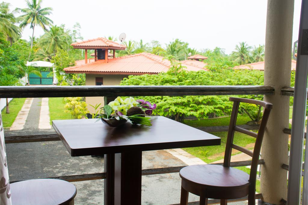 Mass Eco Cabana Yoga & Spa - Unawatuna Buitenkant foto